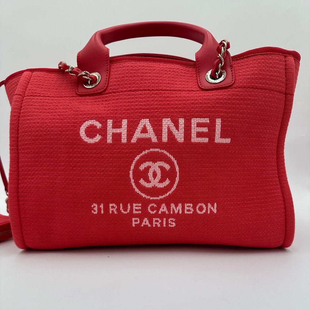 Chanel Tote with Pouch - Picture 3 of 16